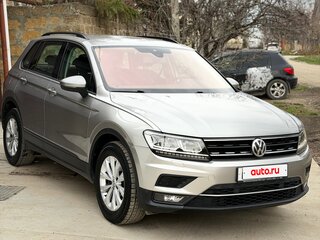 2019 Volkswagen Tiguan II, серый, 2000000 рублей, вид 2