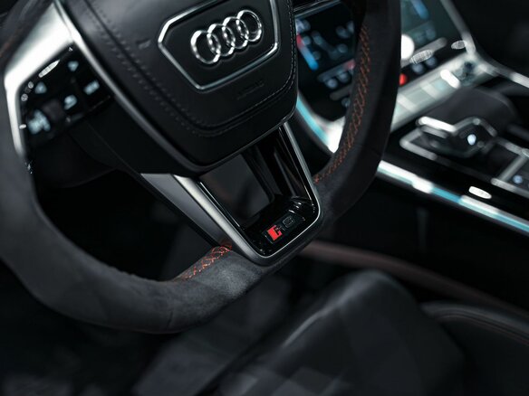2022 Audi RS 6 IV (C8), белый, 13200000 рублей - вид 10