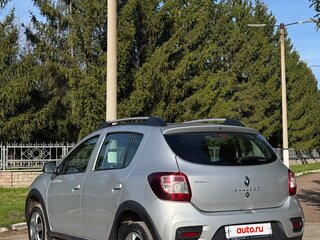 2018 Renault Sandero Stepway II, серебристый, 830000 рублей, вид 4