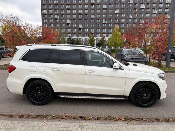 2017 Mercedes-Benz GLS 500 I (X166), белый, 4200000 рублей - вид 1