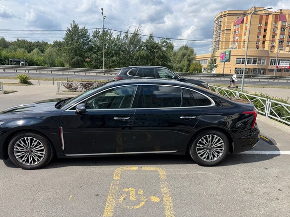 2023 Hongqi H5 II, чёрный, 2500000 рублей - вид 17