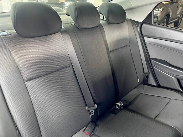 2017 Hyundai Solaris II, бежевый, 1390000 рублей - вид 11