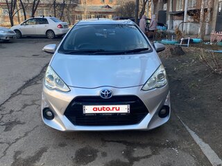 2015 Toyota Aqua I Рестайлинг, серый, 1050000 рублей, вид 3