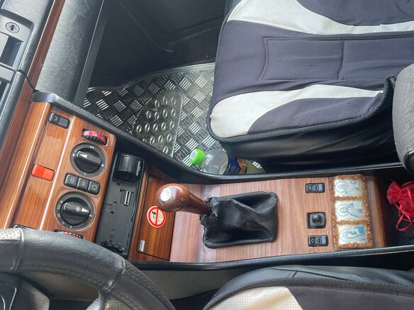 1991 Mercedes-Benz W124 250, серый, 190000 рублей - вид 6