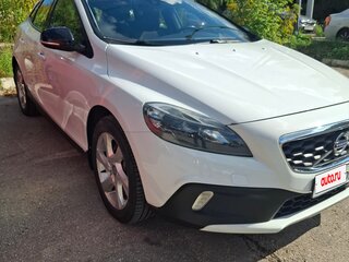 2013 Volvo V40 II, белый, 1695000 рублей, вид 3