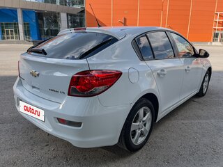 2012 Chevrolet Cruze I, белый, 615000 рублей, вид 3