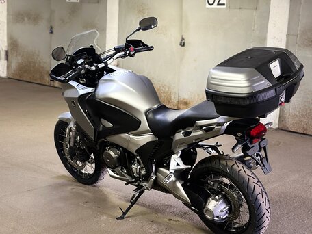2012 Honda VFR 1200X (Crosstourer), серый, 920000 рублей, вид 2