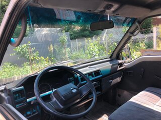 1992 Mitsubishi L300 II, серый, 380000 рублей, вид 2