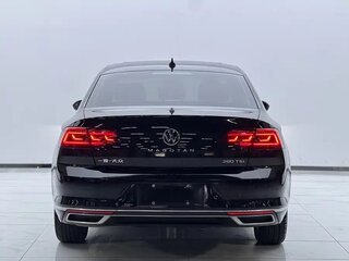 2022 Volkswagen Magotan B8 Рестайлинг, чёрный, 1420000 рублей, вид 4