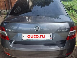 2018 Skoda Octavia III (A7) Рестайлинг, серый, 1850000 рублей, вид 3