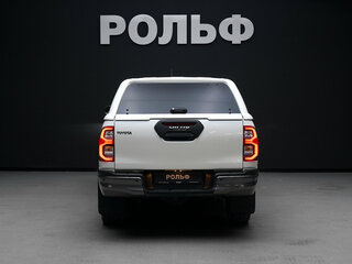 2021 Toyota Hilux VIII Рестайлинг 2, белый, 4900000 рублей, вид 5