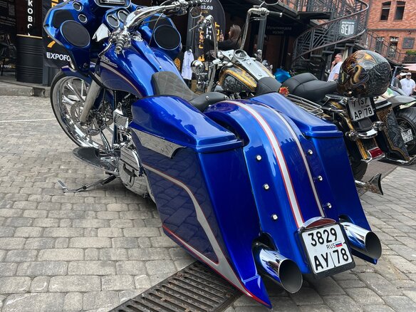 2007 Harley-Davidson Road Glide, синий, 1750000 рублей - вид 8