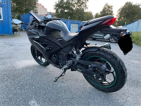 2013 Kawasaki Ninja 300, чёрный, 400000 рублей, вид 5