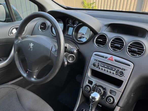 2008 Peugeot 308 I, синий, 490000 рублей - вид 4