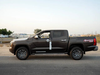 2026 Mitsubishi L200 VI, чёрный, 5280750 рублей, вид 4