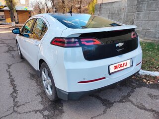 2011 Chevrolet Volt I, белый, 1070000 рублей, вид 4