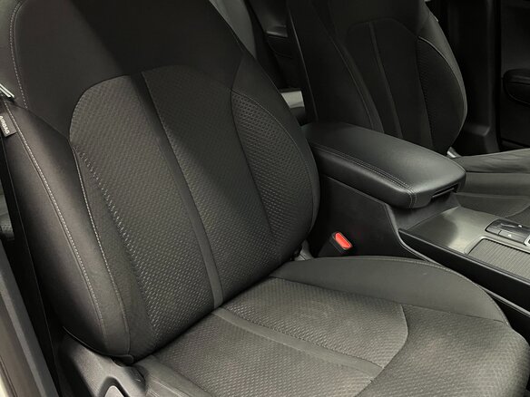 2019 Kia Optima IV Рестайлинг, белый, 1430000 рублей - вид 16