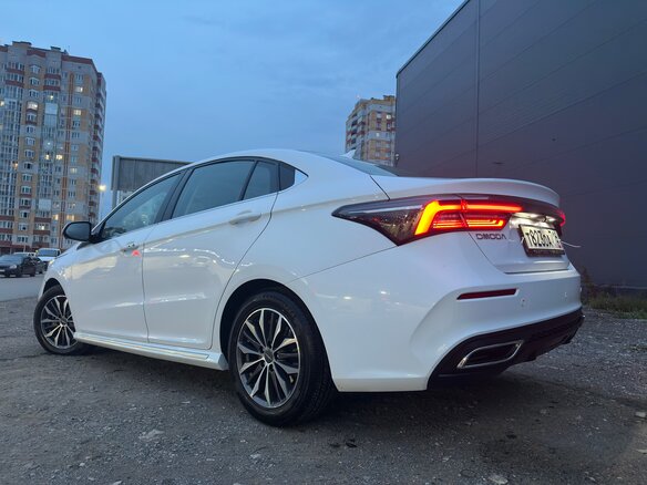 2023 Omoda S5, белый - вид 3