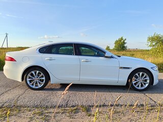 2017 Jaguar XF II, белый, 1750000 рублей, вид 4
