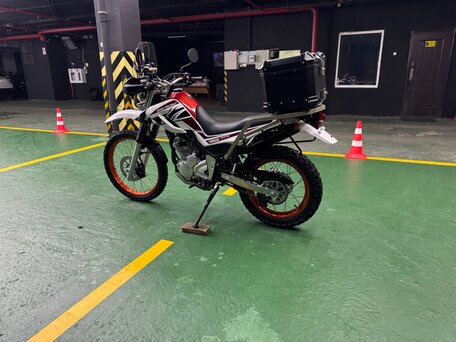 2017 Yamaha XT250 Serow, красный, 650000 рублей, вид 5
