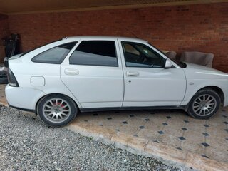 2010 Lada (ВАЗ) Priora I, белый, 400000 рублей, вид 3