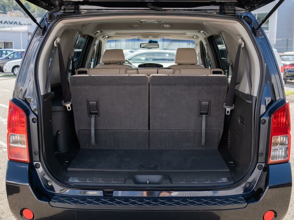 2011 Nissan Pathfinder III Рестайлинг, чёрный - вид 25