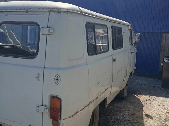 1999 УАЗ 3962, белый, 125000 рублей - вид 2