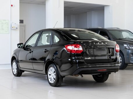2026 Lada (ВАЗ) Granta I Рестайлинг, чёрный, 1100000 рублей, вид 4