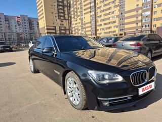 2015 BMW 7 серии 750i xDrive V (F01/F02/F04) Рестайлинг, чёрный, 1850000 рублей, вид 4