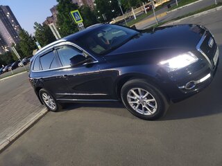 2010 Audi Q5 I (8R), синий, 1450000 рублей, вид 4