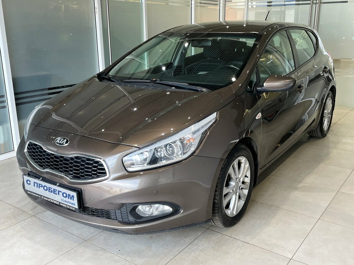 Открыть фотографии: Kia Ceed II