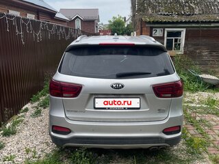 2018 Kia Sorento 8-speed III Prime Рестайлинг, серебристый, 2790000 рублей, вид 3