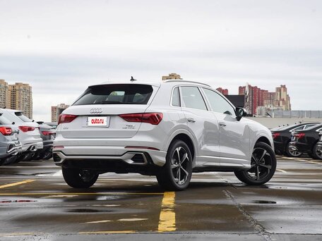 2023 Audi Q3 35 TFSI II (F3), белый, 2498999 рублей, вид 2