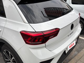 2020 Volkswagen T-Roc I (China Market), белый, 2495000 рублей, вид 5