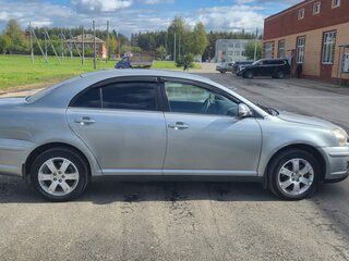 2008 Toyota Avensis II Рестайлинг, серебристый, 930000 рублей, вид 4