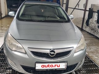2010 Opel Astra J, серебристый, 450000 рублей, вид 2