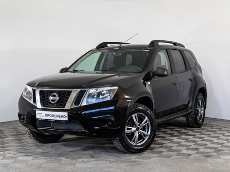 Nissan Terrano III (D10)