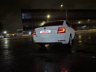 2018 Skoda Octavia III (A7) Рестайлинг, белый, 1479900 рублей, вид 1