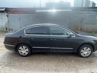 2007 Volkswagen Passat B6, чёрный, 400000 рублей, вид 3