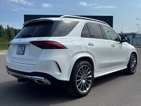 2023 Mercedes-Benz GLE 350 II (V167) Рестайлинг, белый, 7780000 рублей, вид 4