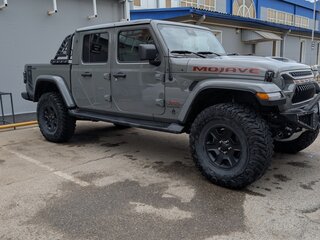 2020 Jeep Gladiator II (JT), серый, 5800000 рублей, вид 2