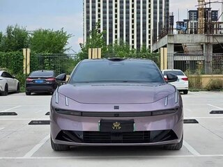 2026 Lynk & Co 10 38.2 kWh, фиолетовый, 4285033 рублей, вид 2