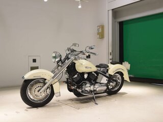 2004 Yamaha XVS1100, белый, 476000 рублей, вид 4