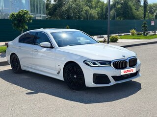 2021 BMW 5 серии 520i VII (G30/G31/G38) Рестайлинг, белый, 4999999 рублей, вид 3