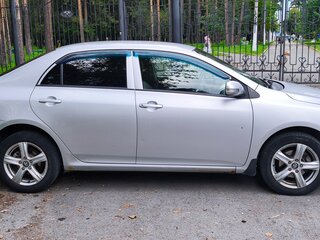 2010 Toyota Corolla X (E140, E150) Рестайлинг, серый, 850000 рублей, вид 3