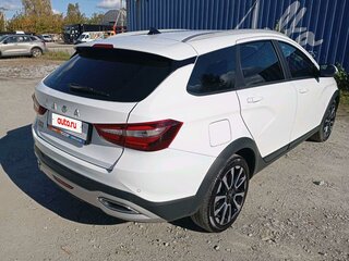 2024 Lada (ВАЗ) Vesta SW Cross I Рестайлинг (NG), белый, 1369500 рублей, вид 3