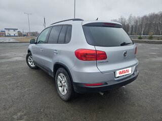 2011 Volkswagen Tiguan I Рестайлинг, серебристый, 1200000 рублей, вид 3