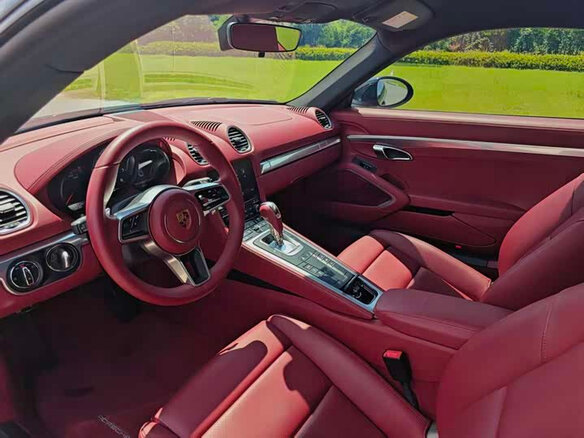 2023 Porsche Cayman III 718 (982), чёрный, 7370743 рублей - вид 9
