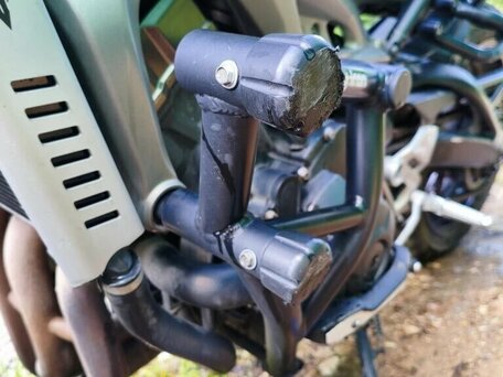 2014 Yamaha MT-09 (FZ-09), пурпурный, 650000 рублей, вид 3