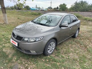 2009 Kia Cerato 5-speed II, серый, 675000 рублей, вид 1